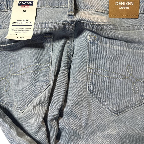 Levi Denizen Size 10 girls' jeans - Picture 3 of 4